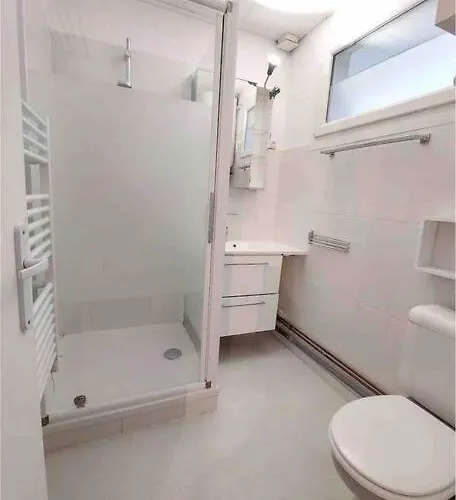 T2 Vue Mer-hypercentre-plage-parc Mauresque-tout A Pied-calme