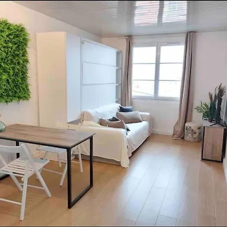T2 Vue Mer-hypercentre-plage-parc Mauresque-tout A Pied-calme Appartement *