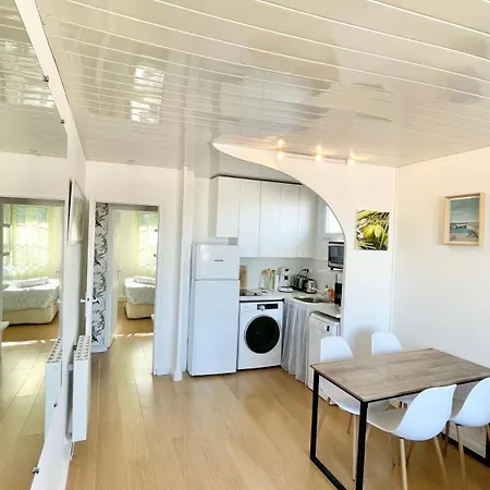 Apartment T2 Vue Mer-hypercentre-plage-parc Mauresque-tout A Pied-calme