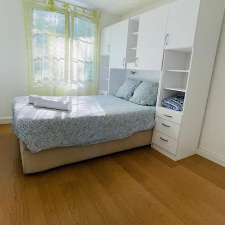 Apartment T2 Vue Mer-hypercentre-plage-parc Mauresque-tout A Pied-calme *
